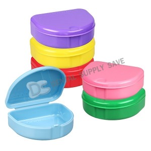 Arch Retainer Box